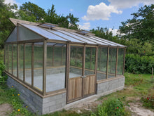 Ladda upp bild till gallerivisning, Växthus 25